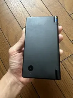 m*i様 Nintendo DSi ブラック本体 ジャンク品 任天堂