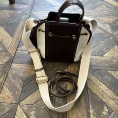 ZARA ショルダーバッグ