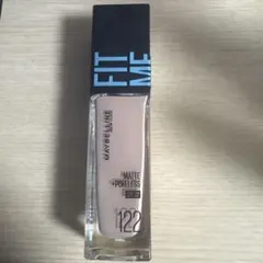 MAYBELLINE FIT ME リキッドファンデーション 122