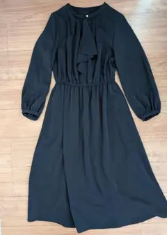 長袖ワンピース　ネイビー　ロペピクニック