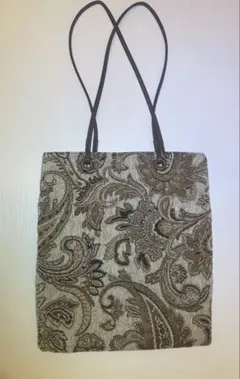 ブラウントートバッグ