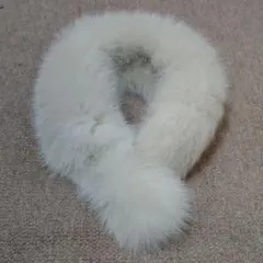 ホワイトファー ジッパー付きマフラー