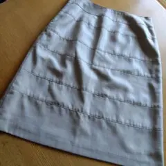 と*も様 膝丈スカート　美品　日本製