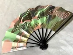 Item thumbnail for item 282e82d5-ad80-4ada-abef-def76a4cc49d