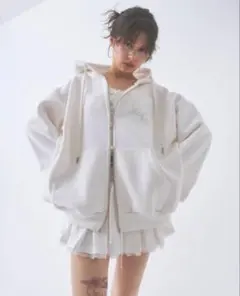 2026年最新】pellicule パーカーの人気アイテム - メルカリ