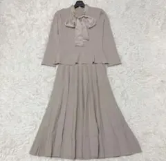 クリーニング済✨セルフォード ボウタイニットワンピース プリーツ ベージュ36