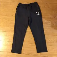 PUMA 黒 スエット裏起毛パンツ