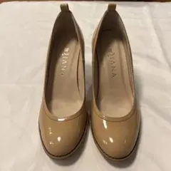 【超美品】　DIANA ベージュ ストラップ付きハイヒール　22センチ