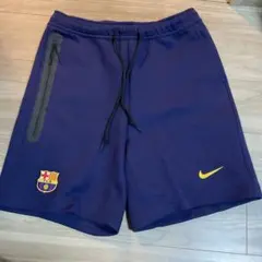 新品未使用　バルセロナ テックフリース 短パン　NIKE