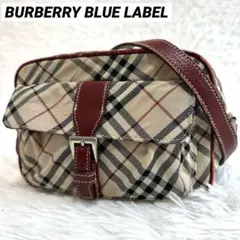 バーバリーブルーレーベル ノバチェック柄 ショルダーバッグ カメラバッグ 赤