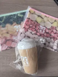 セブンイレブン ぬいぐるみチャームとポーチセット　Happyくじ