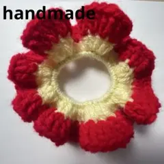 ハンドメイド　シュシュ　かぎ針編み　レッド　イエロー　春カラー　苺
