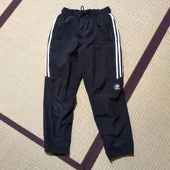 adidasパンツ