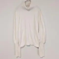 cheriella【M】長袖 アイボリー タートルネックセーター ボリューム袖のサムネイル