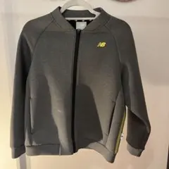 New Balance ジップアップアウター Sサイズ グレー