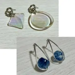 青色ストーンピアスとクリアピアスのセット