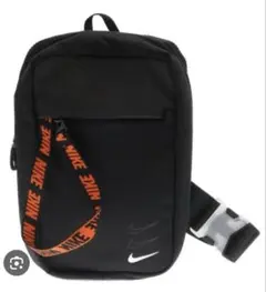 NIKE　ショルダーバッグ　ブラック　ロゴ　メッシュ　ナイロン　ヒップバッグ