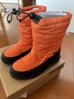 amoji キッズスノーブーツ　22センチ