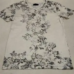 MIX LIMITED★フラワー柄クリームVネックTシャツ★花柄