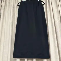 レディース　ブラックスリット入り タイトスカート