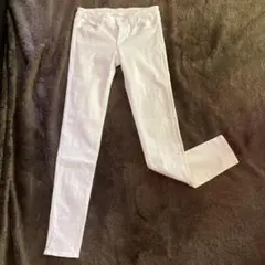 ユニクロ　白スキニー　値下げ‼️しました