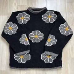 花柄ニットセーター 黒のサムネイル