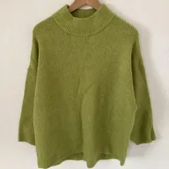 【美品】ITEMS URBAN RESEARCH グリーン ニット