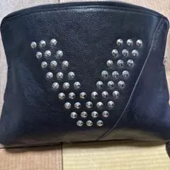 VOLCOM スタッズ付き ブラックレザー クラッチバッグ