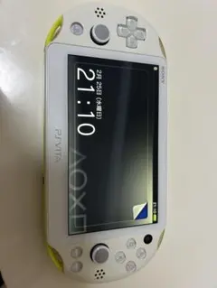 H*様 psvita 2000 ライムグリーン本体　付属品付き