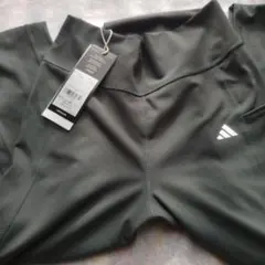 アディダス、ヨガスパッツ