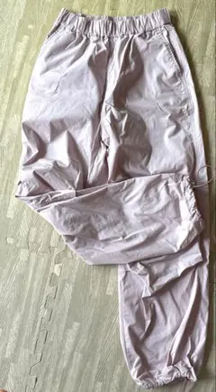 UNIQLO カーゴパンツ　ピンク
