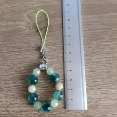 ハンドメイド 天然石ビーズ使用のストラップ