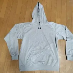 アンダーアーマー　パーカーМ