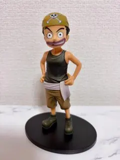 ワンピース　ウソップフィギュア　子供時代