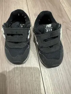 New Balance 313 ブラック ベルクロ13.5cm