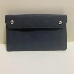 JIMMY CHOO ジミーチュウ　ブラック 黒 ミニ財布 コンパクトウォレットのサムネイル