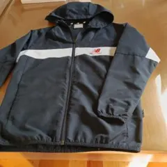 New Balance 濃いネイビー ジャケット 140
