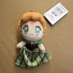 ディズニーストア　プラッシュキーチェーン　アナ　ぬいぐるみ