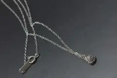 玉鋼のネックレス