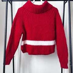 I am I 赤タートルネック　ニットセーター　ウールローゲージニット
