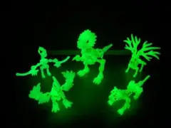 カバヤ 蓄光 ホネホネザウルス 蓄光恐竜フィギュア ×5体 DINOSAUR