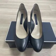 Item thumbnail for item 33623183-1238-4e53-9a63-ff3d9e471592