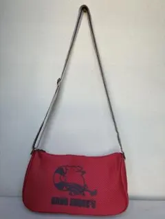 ☆DRUG STORE’S☆美品！赤いメッシュの超軽量ショルダーバックのサムネイル