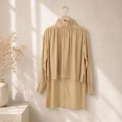 期間限定30%OFF【新品タグ付き】DRESSLAVE 日本製 ブラウスのサムネイル