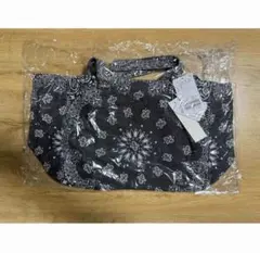 Item thumbnail for item dca9322f-e4d9-4ad1-b00b-e4a9aa0d3e0a