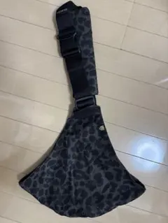 【未使用に近い】WILDRIDE アクティブキャリー グレー レオパード greyfoldedweb_1680x_fee80ea8-