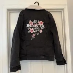 Hollister 花柄 ブラックデニムジャケット S