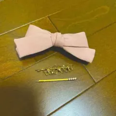ピンクリボンバレッタ ヘアピン付き