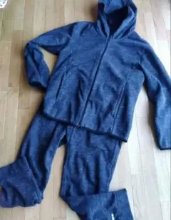 UNIQLO ユニクロ　ブロックテックパーカー