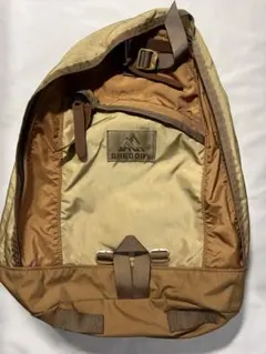 BLESS N ×EASTPAK リュック バックパック ブラウン - メルカリ